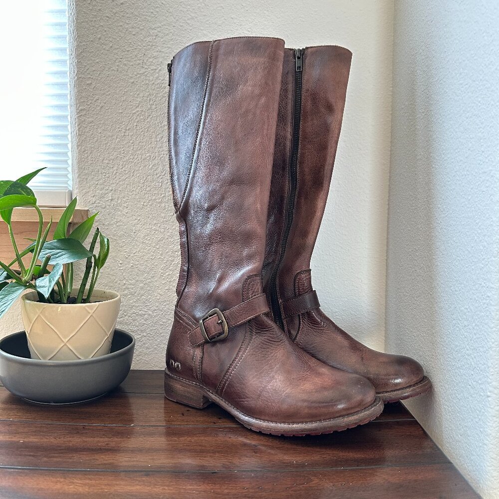 Brand New & Never Worn Bed|Stu Glaye Teak Rustic Brown 9.0 NOT WIDE CALF